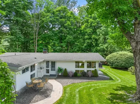 44 White House Road White Plains NY 10607