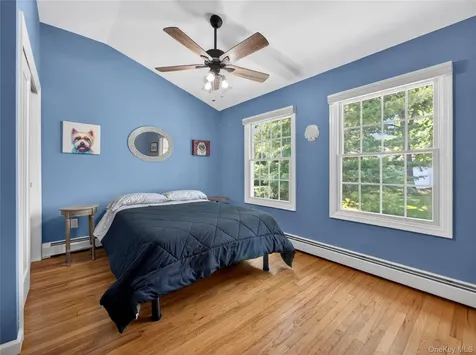 42 Chestnut Oval Orangeburg NY 10962