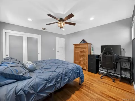 42 Chestnut Oval Orangeburg NY 10962