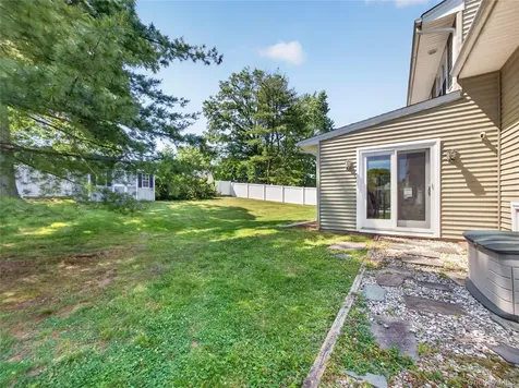42 Chestnut Oval Orangeburg NY 10962