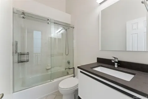 611 Pondside Drive White Plains NY 10607