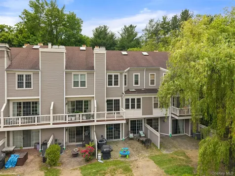 611 Pondside Drive White Plains NY 10607