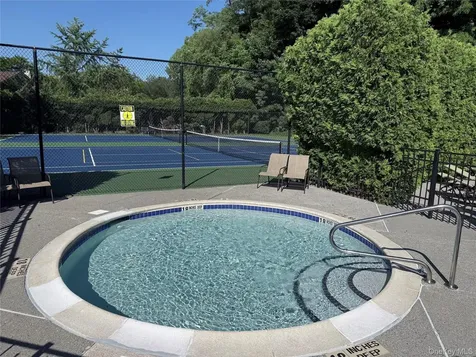 611 Pondside Drive White Plains NY 10607