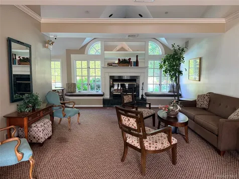 611 Pondside Drive White Plains NY 10607