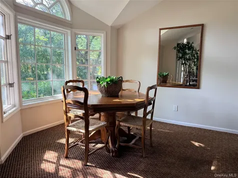 611 Pondside Drive White Plains NY 10607