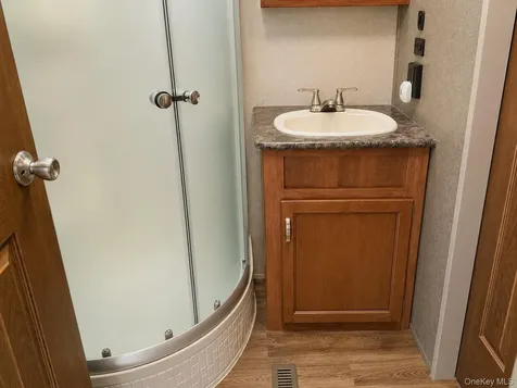 21 Stacey Road Coxsackie NY 12051