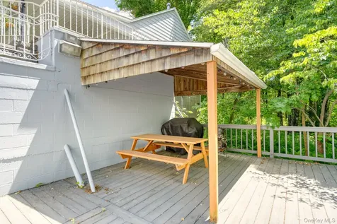 34 Rifton Terrace Esopus NY 12471