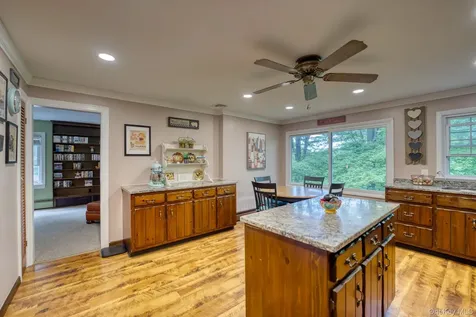 34 Rifton Terrace Esopus NY 12471