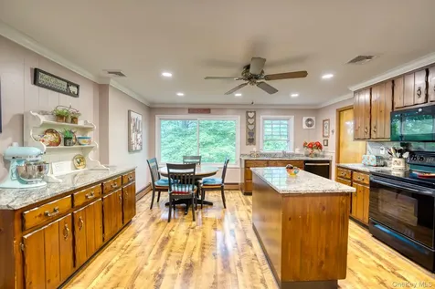 34 Rifton Terrace Esopus NY 12471