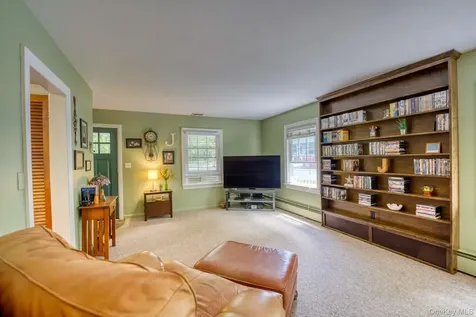 34 Rifton Terrace Esopus NY 12471