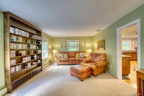 34 Rifton Terrace Esopus NY 12471