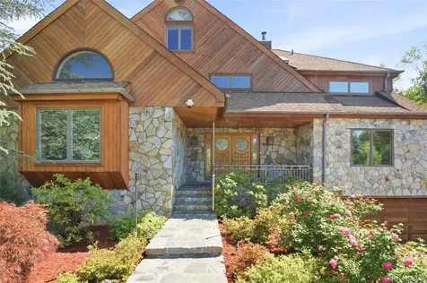 4 Old House Lane Chappaqua NY 10514