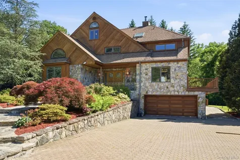 4 Old House Lane Chappaqua NY 10514
