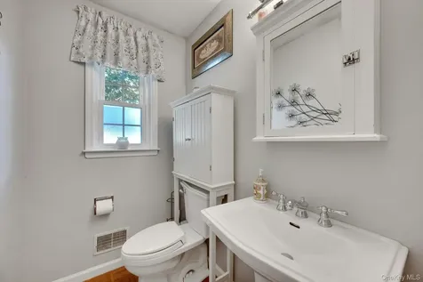 24 Briar Court Cross River NY 10518