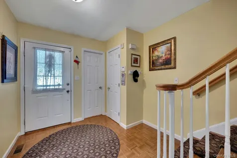 24 Briar Court Cross River NY 10518