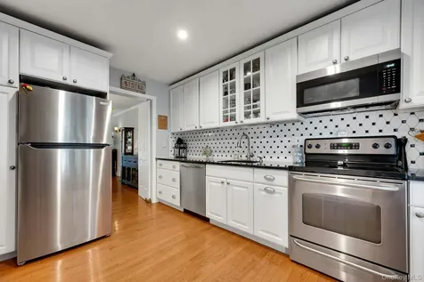 24 Briar Court Cross River NY 10518
