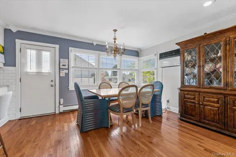5 Coronet Crescent Bethpage NY 11714
