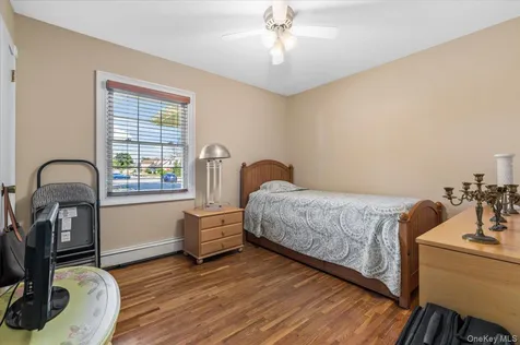 5 Coronet Crescent Bethpage NY 11714