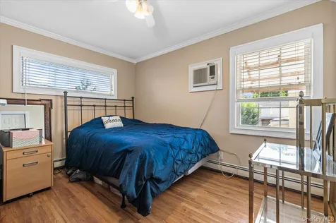 5 Coronet Crescent Bethpage NY 11714