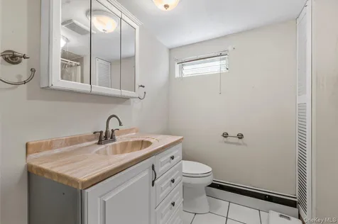 5 Coronet Crescent Bethpage NY 11714