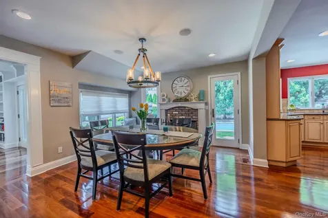 96 Eagle Lane Hauppauge NY 11788