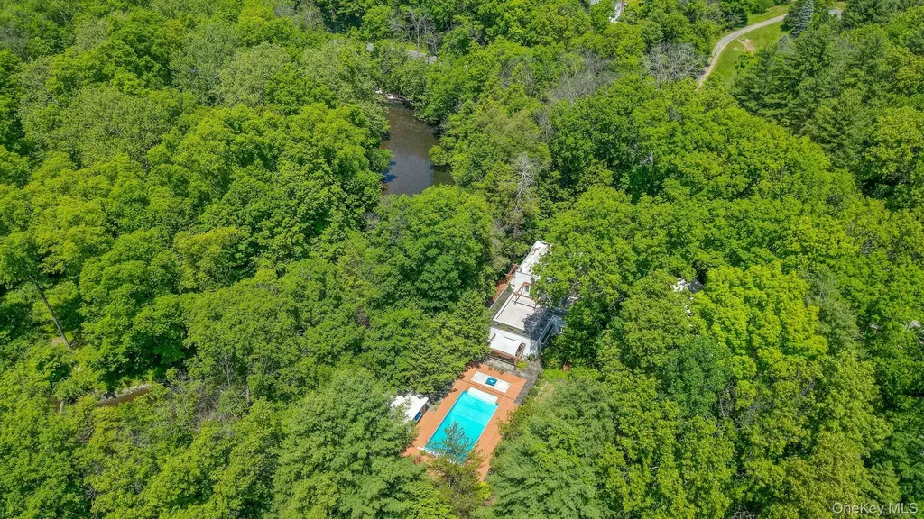 1202 Jackson Corners Road Red Hook NY 12571