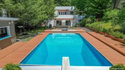 1202 Jackson Corners Road Red Hook NY 12571