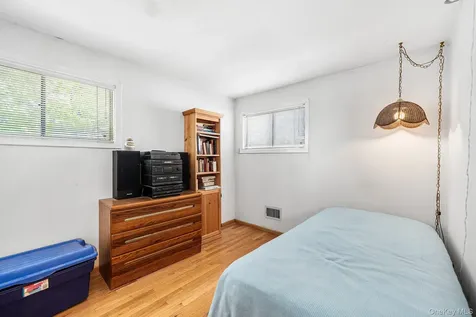 216 Oak Street Massapequa Park NY 11762