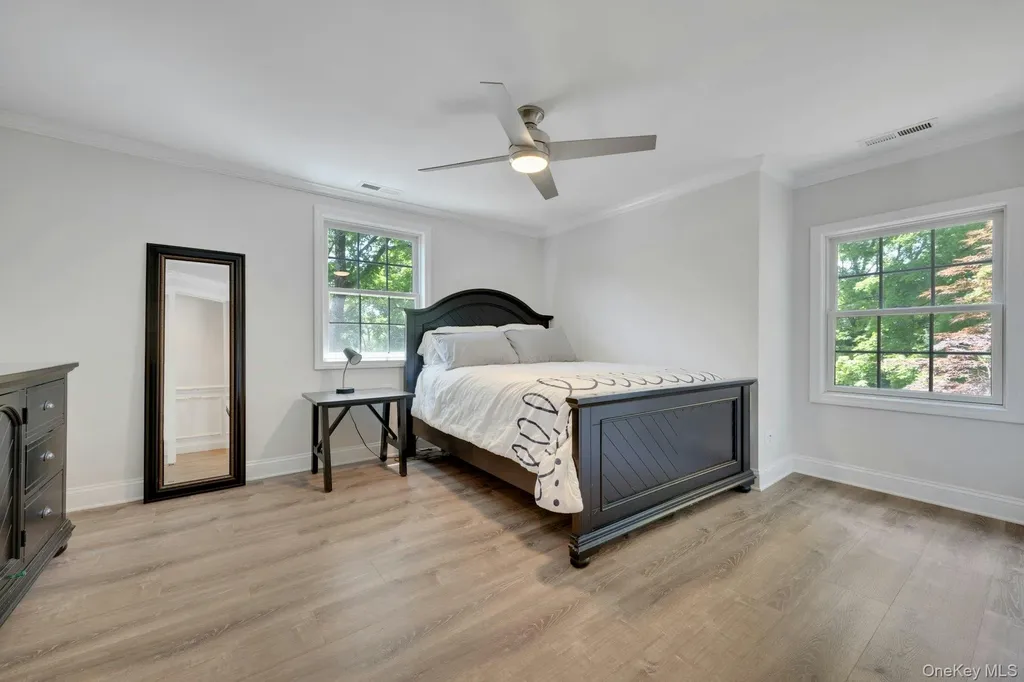 59 Chester Place Thornwood NY 10594