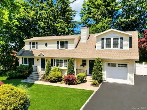 59 Chester Place Thornwood NY 10594