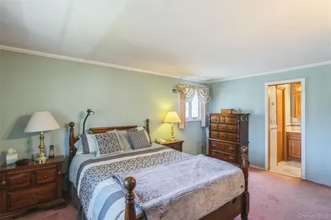 12 Swan Lane Hauppauge NY 11788