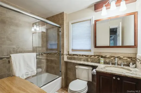 12 Swan Lane Hauppauge NY 11788