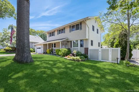12 Swan Lane Hauppauge NY 11788