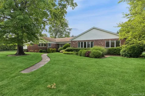 72 Lake End Road Merrick NY 11566