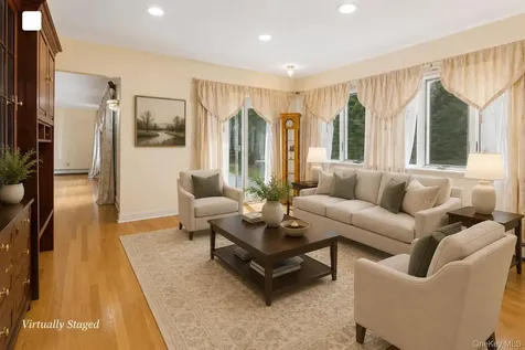 72 Lake End Road Merrick NY 11566