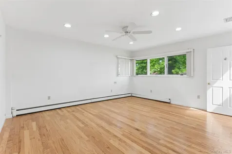 72 Lake End Road Merrick NY 11566