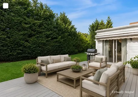 72 Lake End Road Merrick NY 11566
