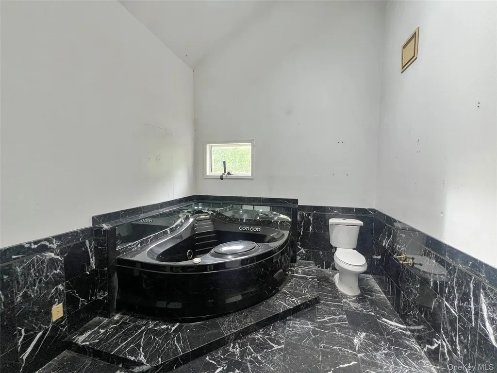 160 S Conger Avenue Congers NY 10920