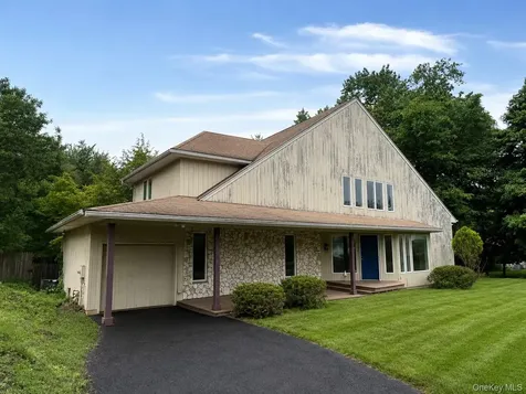 160 S Conger Avenue Congers NY 10920