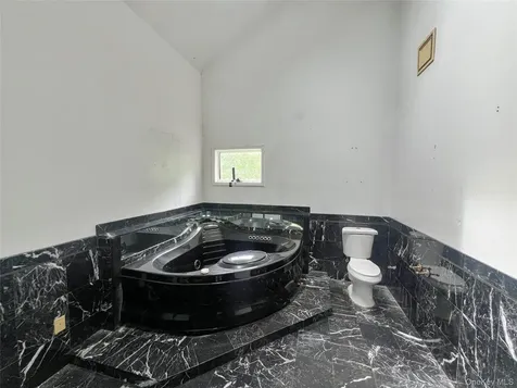 160 S Conger Avenue Congers NY 10920