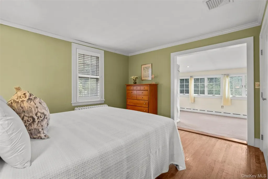 683 Forest Avenue Larchmont NY 10538