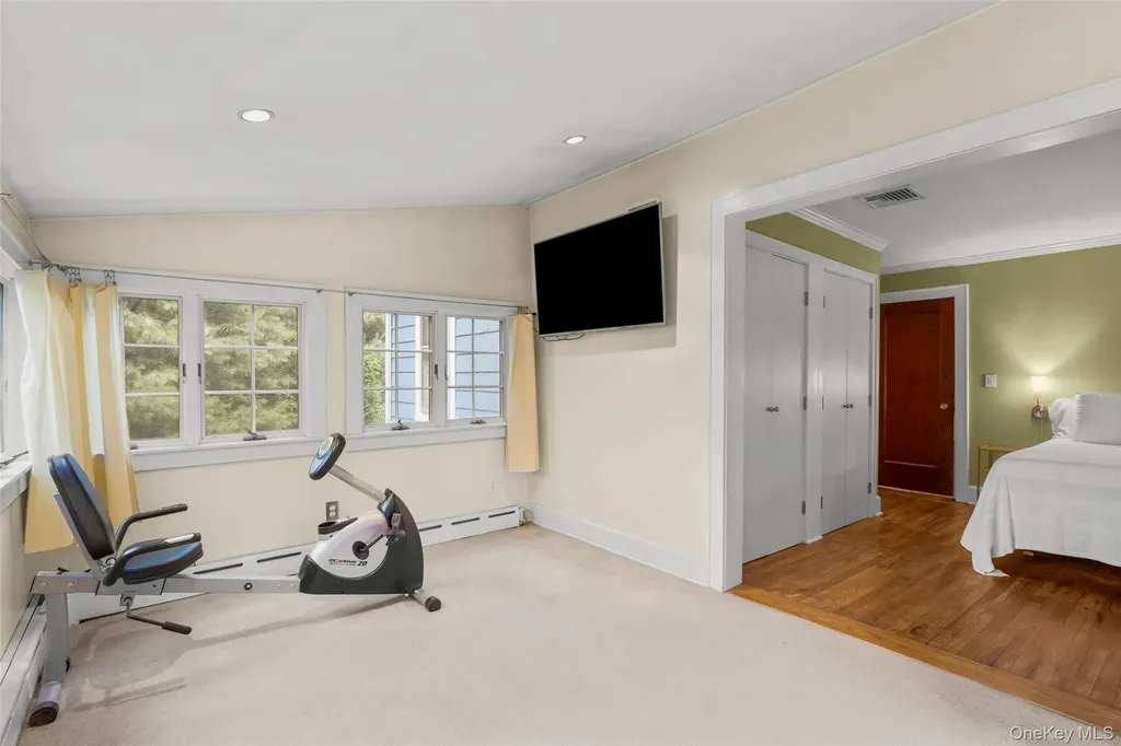 683 Forest Avenue Larchmont NY 10538