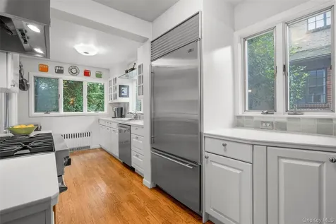 683 Forest Avenue Larchmont NY 10538