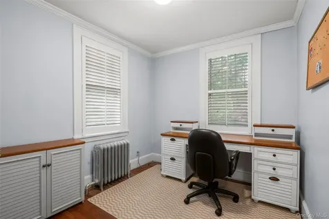 683 Forest Avenue Larchmont NY 10538