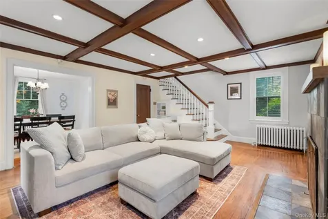 683 Forest Avenue Larchmont NY 10538
