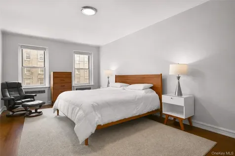 21 N Chatsworth Avenue Larchmont NY 10538