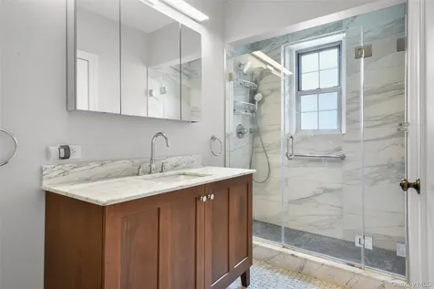 21 N Chatsworth Avenue Larchmont NY 10538