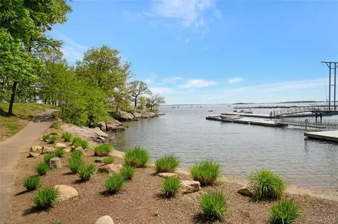 21 N Chatsworth Avenue Larchmont NY 10538
