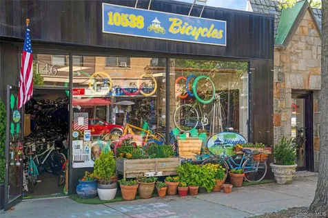 21 N Chatsworth Avenue Larchmont NY 10538