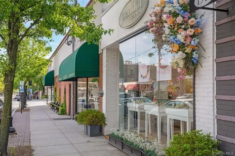 21 N Chatsworth Avenue Larchmont NY 10538